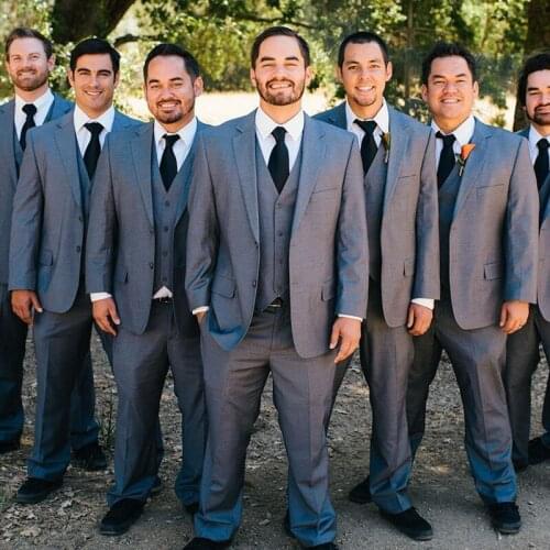 Grey Groomsmen Wedding Tuxedos Two Button Mens Groom Suits Notched Lapel Plus Size Prom Party Blazer Jacket(jacket+Vest+pants)
