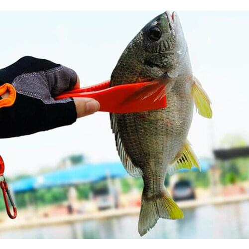 Multifunctional Fishing Fish Clip Hand Controller Tackle Tool Fishing Body Grip Clamp Gripper Grabber With Lock Switch