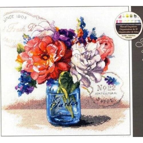 MM High Quality Lovely Counted Cross Stitch Kit Garden Bouquet Vase Flower Flowers dim 70-35334 35334