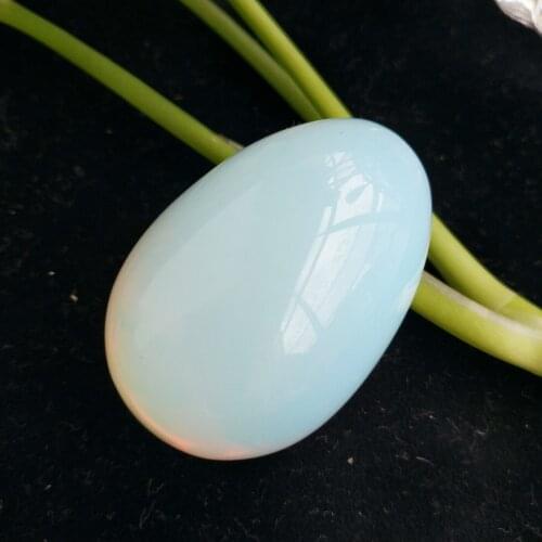 Random natural stone beautiful opal quartz crystal massage egg reiki healing home decoration for sale