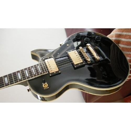 Free shipping highest quality new custom black Electric guitar 7yue19