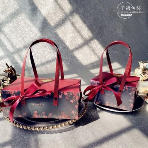 Red roses portable cookie candy paper packaging flower gift box wedding упаковка boite dragees mariage коробки для подарков 10pc