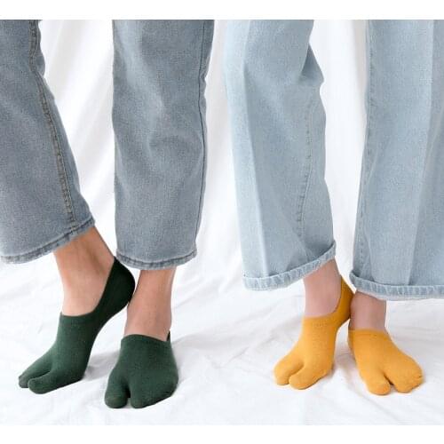 Summer Tabi Toe Socks Thin Cotton Men Women Deodorant Breathable Silica Gel Antiskid Separate Two Fingers Harajuku No Show Socks
