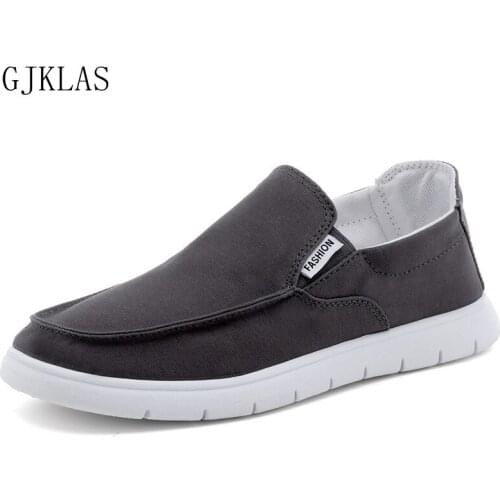 Loafers Men Lightweight Shoes Zapatillas Sneakers Mens Casual Slip on Shoes Breathable Sneakers for Men Flat Shoes Trend Comfort
