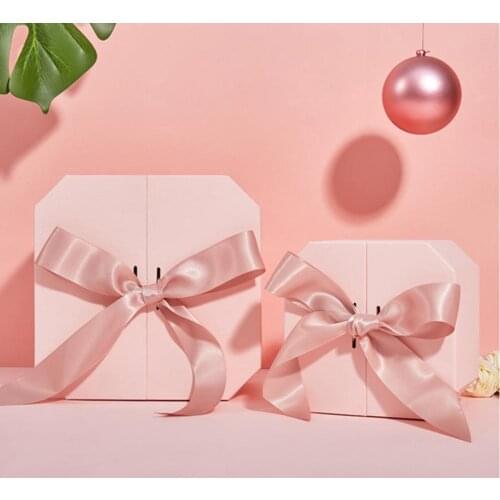 Gift Boxes Clear Texture Lovely Appearance Paper Present Packaging Box for Party