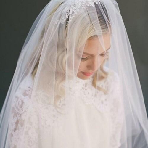 Minimalist Simple Style 2 Tier Double-Layer Women Mesh Fingertip Length Wedding Veil Plain Pleated Drape Bridal Veil With