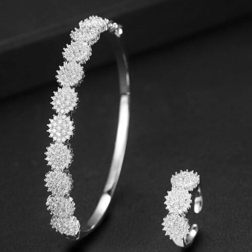 LARRAURI Elegant Trendy Style Bangles Prong Setting Crystal Top Quality Exquisite For Women Wedding Anniversary Daily Jewelry