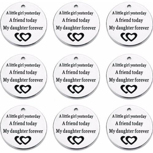 Louleur 10 Styles Stainless Steel Rhodium Pendants Stamping Tag Round Letter Charm Pendant for DIY Necklace Bangle Makings