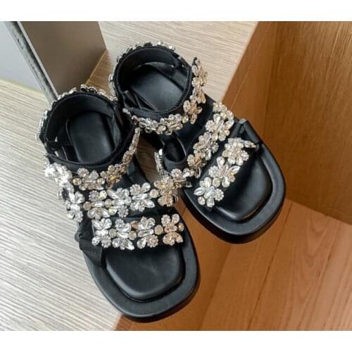 Drop Shipping New Girls Black Bling Bling Crystal Diamond Floral Platform Sandals Woman 35 mm Thick Sole Open Toe Casual Shoes