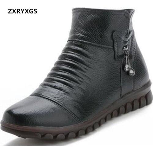 2020 New Winter Genuine Leather Boots Black Warm Cotton Boots Flat Soft-soled Ankle Boots Fashion Casual Plus Size Womans Boots