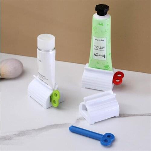 Rolling Toothpaste Squeezer Tube Toothpaste Squeezer Dispenser Easy Creative Tooth Paste Holder Bathroom Accessories Sets