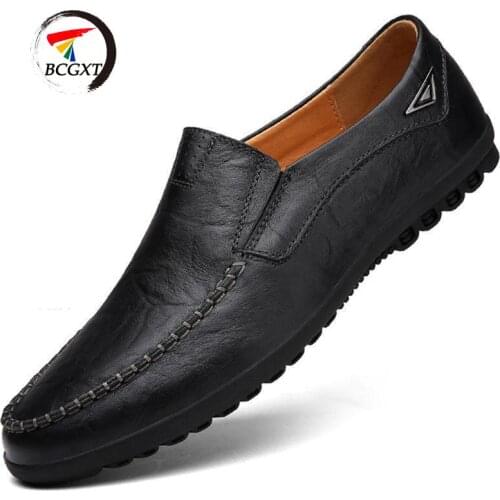 Genuine Leather Men Shoes Casual Luxury Brand 2020 Italian Mens Loafers Moccasins Breathable Slip on Boat Shoes Plus Size 37-47