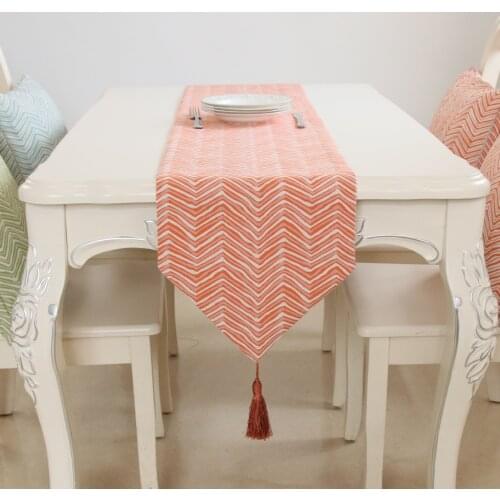 Smply north US european style table runner wholesale thick embroider table runner for wedding hotel dinner party