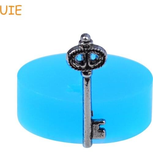 FYL571U 25.8mm Skeleton key Silicone Mold for Cake Decorating, Fondant Craft, Resin, Clay, Icing, Candy, Jewelry, Gum Paste Mold