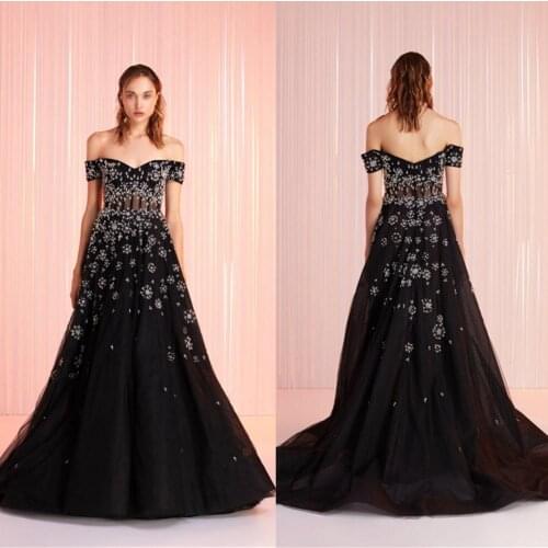 New Arrival Lace Evening Dresses Sexy Off Shoulder Backless Appliques Lace Prom Gowns 2020 Sweep Train Custom Made Party Dress