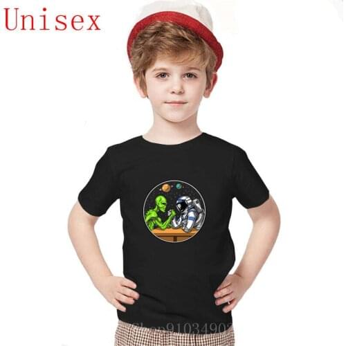 Stylish Alien Astronaut Space Arm Wrestling Printed clothes t shirt High Quality Cotton Design for kids clothes boys t shirts