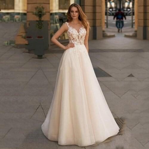 Champagne Wedding Dresses 2020 Appliques Lace A-Line Tulle Custom Made White Ivory Wedding Gowns Bridal Dress