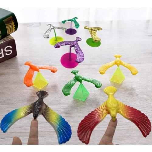 Balance Bird Eagle With Pyramid Desktop Plastic Toy Spinning Gravity Challenge Colors Randomly Classic Nostalgic Toys