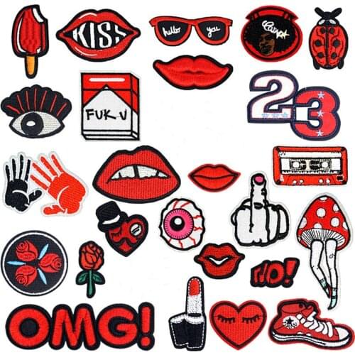 Red Lips Patches Finger Clothing Applications Embroidered Stripes Badges Iron on Appliques Love Herat Stickers for Clothes @D