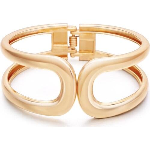 2021 New Bracelet for Women Simple Popular Personality Exaggerated Wide Side Hollow Spring Alloy Cuff Bracelet Jewelry Bangles