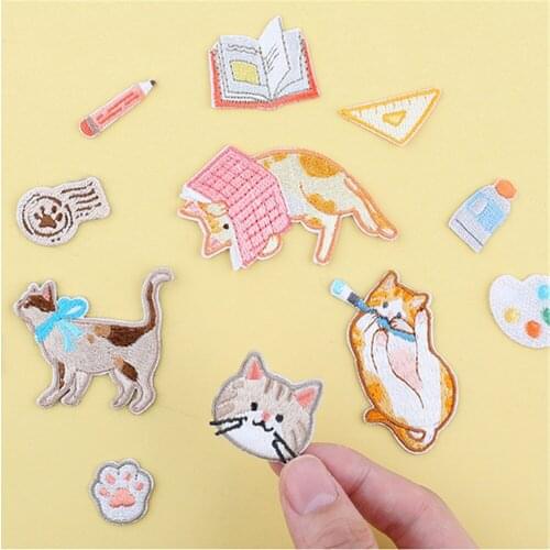 Maxsin 3 Pc/lot High Quality lovely cartoon cat Embroidered flower Patch for Clothes Dress Jacket Iron On Garment Appliques DIY