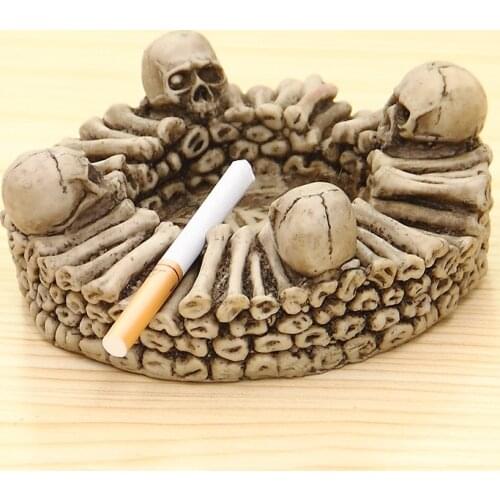 Resin Skull Ashtray Practical Smoking Accessories Home Decoration Ash Tray Personality Cigarette Desk Ashtray Ornaments