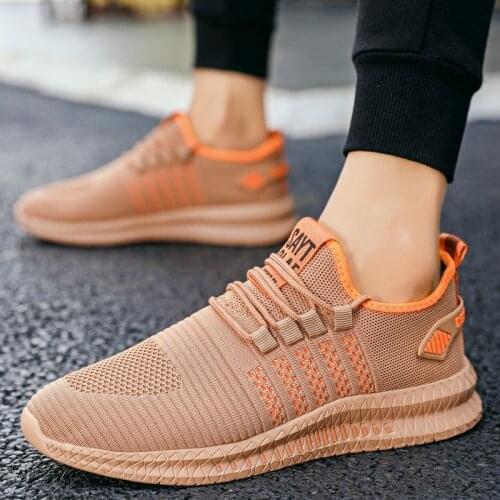 2020 New Men Running Shoes Cheap Women Sneakers Big Size 42 Outdoor Walking Athletic Trainers 48 Comfortable Couple Summer Shoes