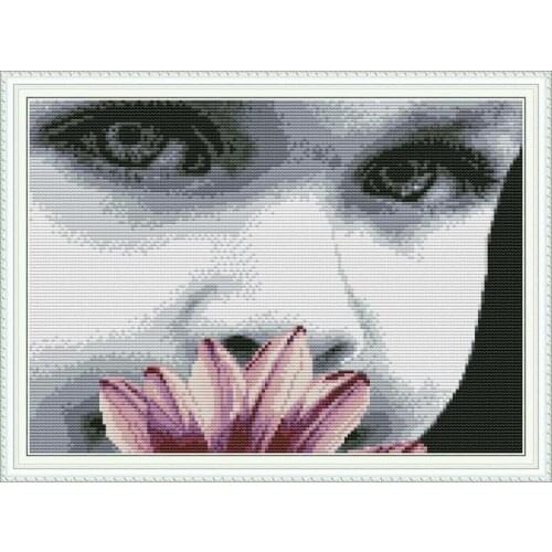 Smelling Girl Counted Cross Stitch Joy Sunday Portrait Painting 11CT 14CT DMS Printed Pattern Cross Stitch DIY Embroidery Sets