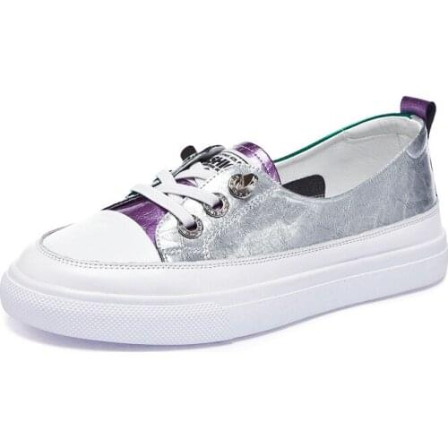 YSHUNIJ 2021 New Large Size Platform White Shoes Womens Leather Fashion Korean Leisure Flat Bottom Students Womens Shoes Tide