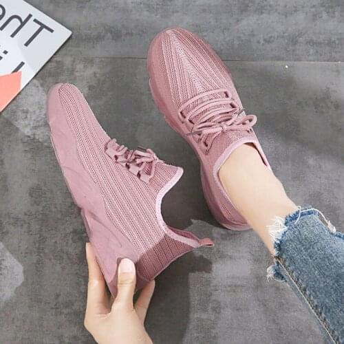 Designer Women Flats Sneakers Casual Woman Knitting Mesh Slip On Ladies Comfort Platform Womens Running Shoes Zapatos De Mujer