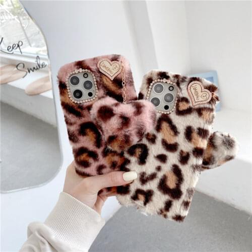 Love Heart Pendant Furry Leopard Print Phone Case For iPhone 11 12 13 Pro Max 12pro SE 6S 7 8 Plus 5S 4 XR XS X Hair Plush Cover