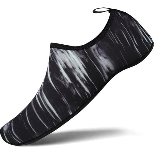 Summer Men Women Swimming Shoes Water Sports Aqua Socks Slip On Yoga Sea Diving Shoes Plus Size Thickening Non-slip Beach Shoes