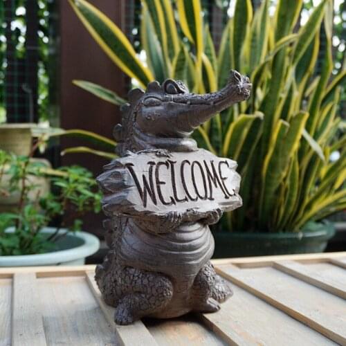 Resin Crocodile Sculptures Welcome Card Garden Decoration Animals Outdoor Window Display Ornaments