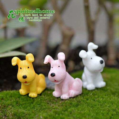2pcs/set Cute Mini Pet Dog Fairy Landscape Figurines Miniature Cake Decor Resin Crafts Ornament Gnomes Moss Terrariums Decor