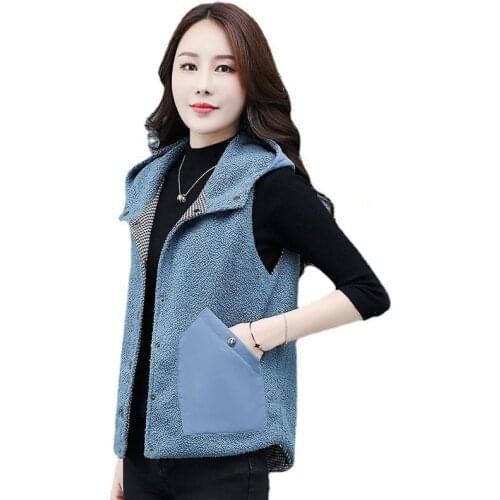 CNMR Women's Hooded Vests