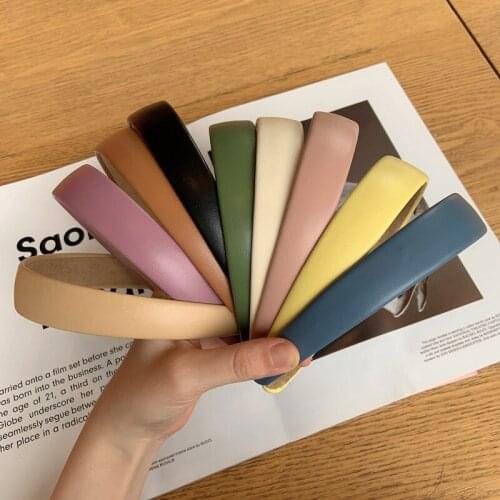 South Koreas Dongdaemun new ins retro simple temperament pu leather solid color headband headband hair accessories