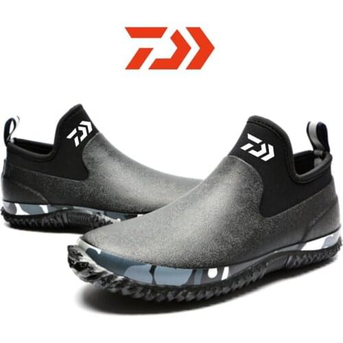 Fishing Waterproof Shoes DAIWA New Outdoor Hiking Comfortable Short Tube Natural Rubber Rain Boots Mens Non-slip Rain Boots