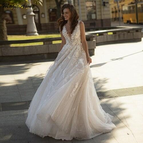 Magic Awn Shiny Boho Wedding Dresses Lace Appliques V-Neck Sleeveless Illusion Princess Glitter Mariage Gowns A-Line Vestidos