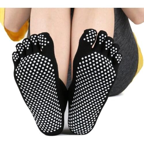 Women Yoga Silicone dots Non Slip Five Fingers Socks Anti Slip Pilates Dance Gym Ballet Sport Dance Slippers Fitness Sock