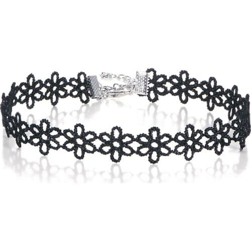 2017 high quilty Fashion hollow lace black fake collar women choker necklace