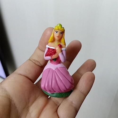50PCS 3cm Exquisite workmanship Disney Sleeping Beauty Princess ELO collection of bulk ornaments