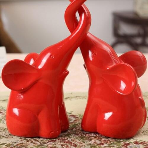 Resin Animal Elephant Lovers Figurine Red Handmade Crafts Sculpture Statuette Wedding Gifts Decor home decoration accessories