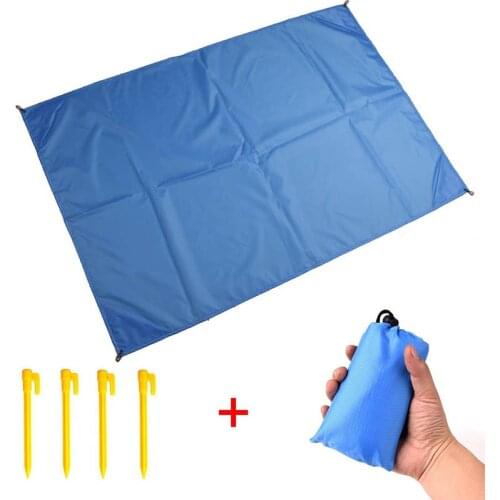 Outdoor Camping Mat Ultralight Mattress 152 x 140cm Waterproof Picnic Blanket Beach Mats 210T Polyester Water/Sand Resistant