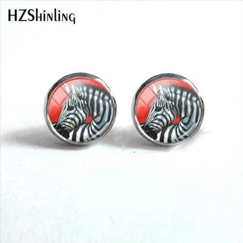 2018 New Zebra Round Stud Earring Cute Animal Paintings Earrings Glass Cabochon Handmade Jewelry Color Ear Studs Women HZ4
