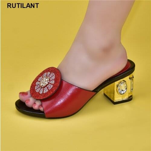 2021 New African Nigerian Evening Dress Wedding Luxury Diamond Ladies Dress Shoes Wedding Shoes Bride Slip on Patent Leather