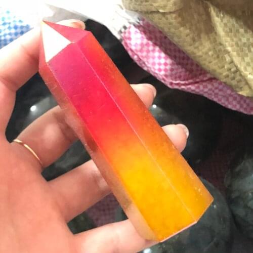 Natural electroplating color crystal single - pointed pillars, beautiful arts and crafts home decoration