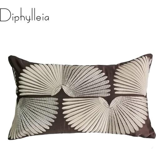 Diphylleia Luxurious Cushion Cover Modern Brown Silk Abstract Flowers Embroidery Bedding Sofa Designer Throw Pillow Case 30X50CM