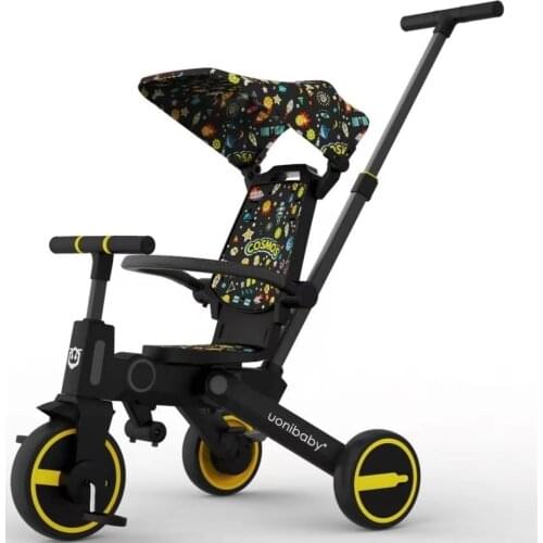 The artifact of the slippery baby can be folded with the baby can sit and lie on the plane can walk baby stroller