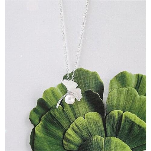 Personality Popular Creative 925 Sterling Silver Jewelry Exquisite Ginkgo Biloba Pearl Elegant Simple Pendant Necklaces H299