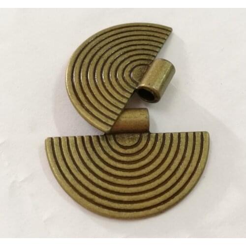 6pcs Antiqued bronze color 2sided Semi-Swirl charms H0068